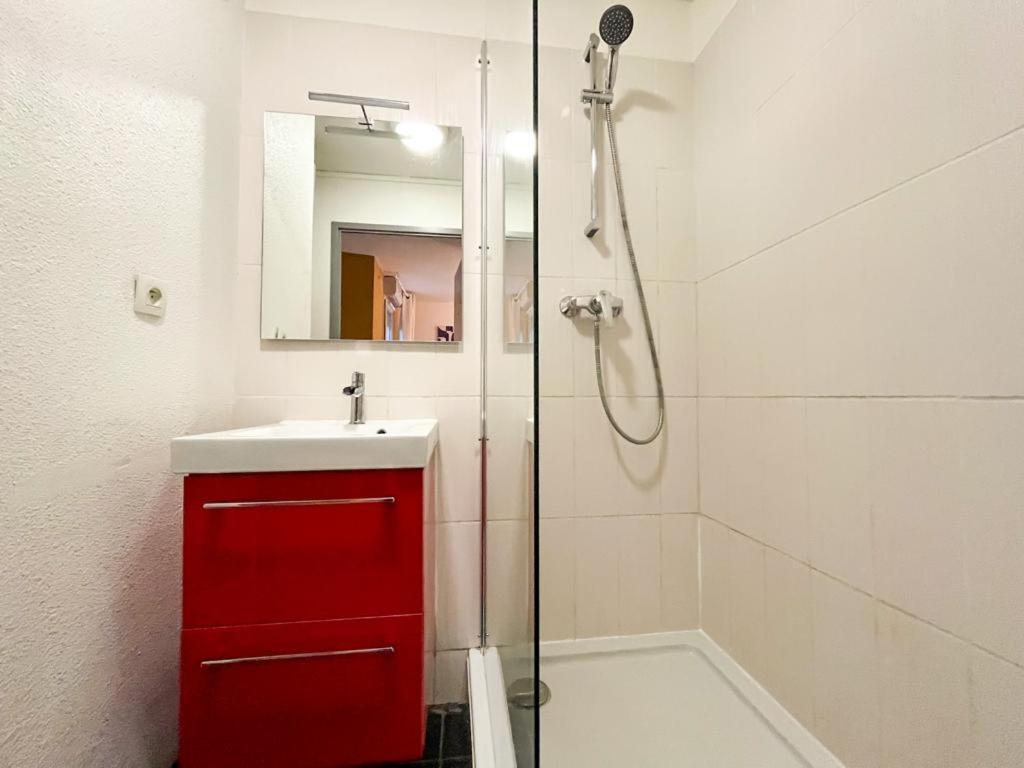 Suite Cobalt Villeurbanne Ngoại thất bức ảnh