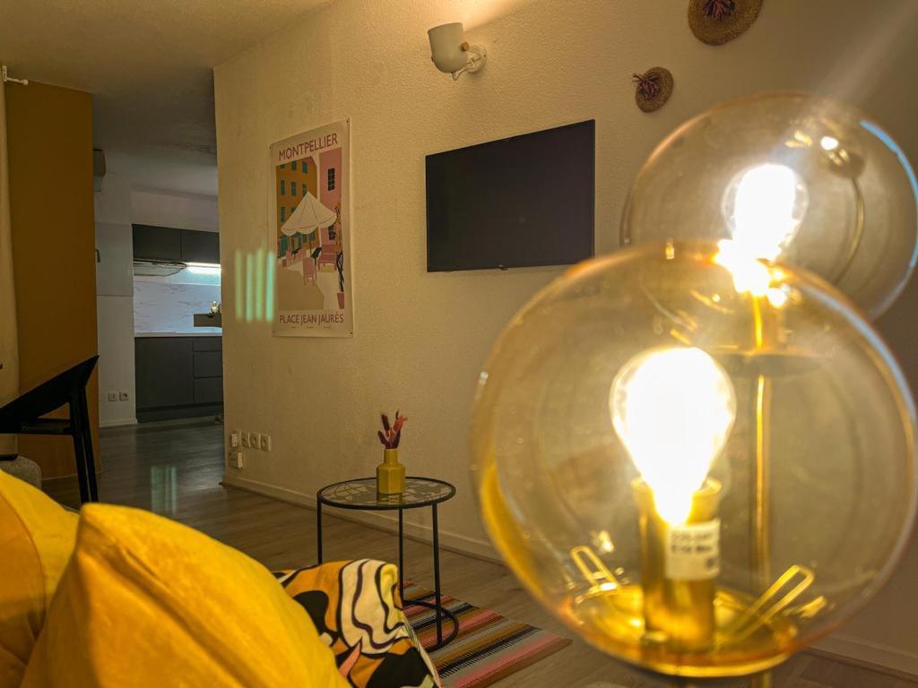 Suite Cobalt Villeurbanne Ngoại thất bức ảnh