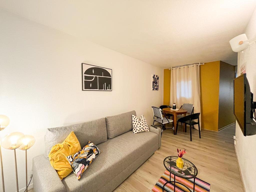 Suite Cobalt Villeurbanne Ngoại thất bức ảnh